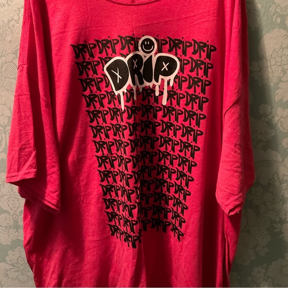 RED DRIP Graphic tee shirt - Picture 2 of 4